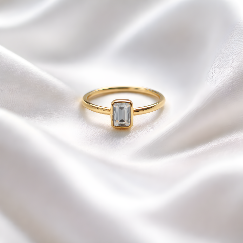 Topaz Taşlı Baget Kesim Gümüş Yüzük